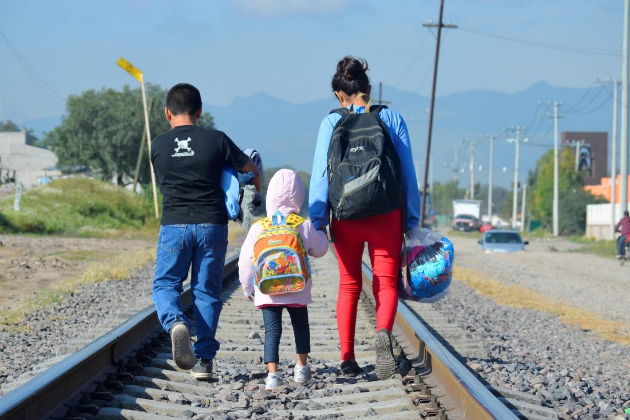 Niños migrantes que ingresen solos a EE.UU. podrán pedir asilo