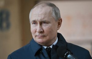 Putin advierte que espera rendición ucraniana o guerra