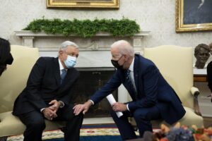 Joe Biden pide apoyo a López Obrador ante una ola migratoria ‘sin precedentes’
