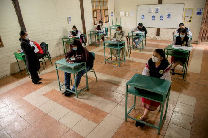 3.000 estudiantes no regresaron a las aulas