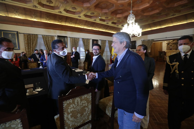 Este 13 de abril, el presidente recibió en el Palacio de Gobierno a delegados del magisterio.