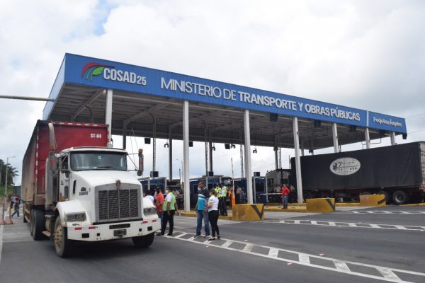 Transportistas y ciudadanos declarados en vigilia