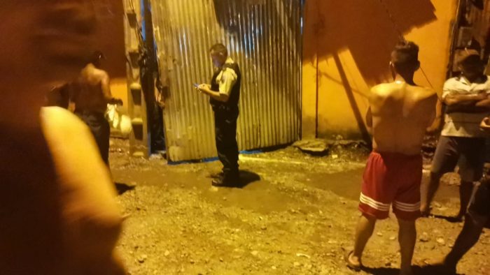 Hombre muere baleado en San Carlos