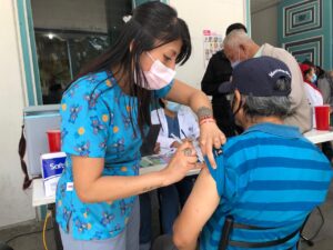 Se adelanta el tiempo para colocarse la tercera y cuarta dosis anticovid