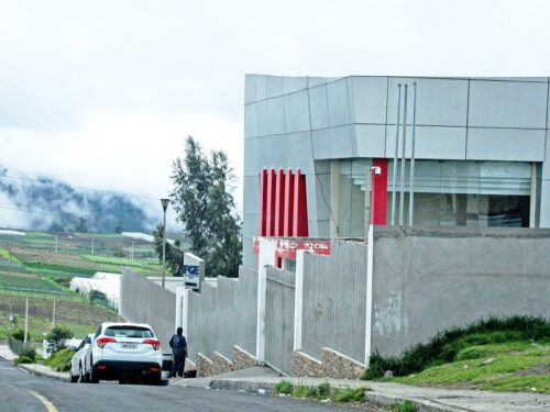 El cuerpo fue trasladado hasta el Centro Forense.