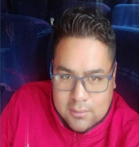 La familia de Gonzalo espera hallar a su pariente sano y salvo.