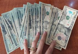 Captación ilegal de dinero continúa en Santo Domingo