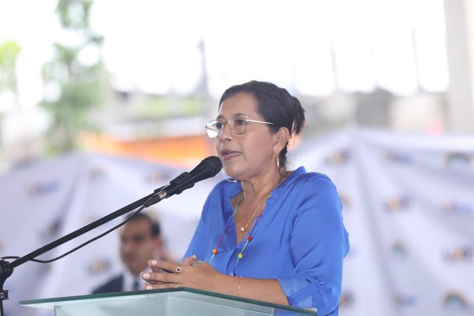 Guadalupe Llori plantea medidas cautelares contra comisión evaluadora