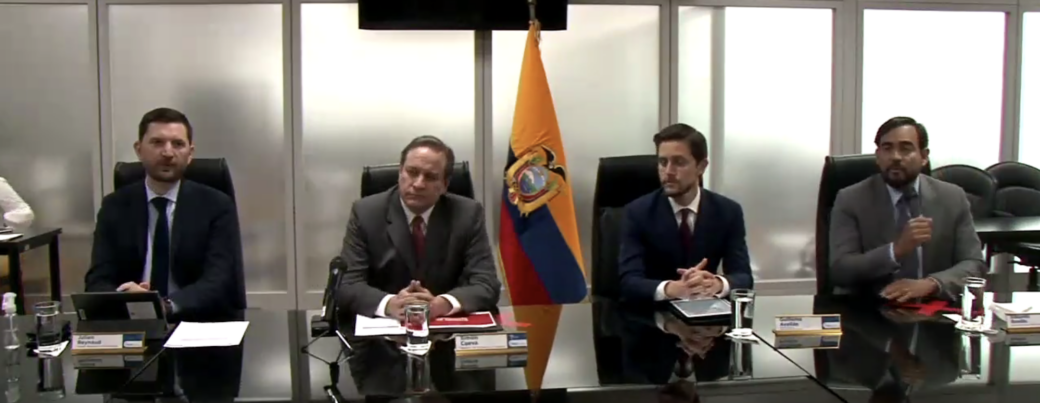 Ecuador busca extender acuerdo de financiamiento con el FMI