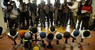 Al menos 55 agresiones a periodistas por las manifestaciones