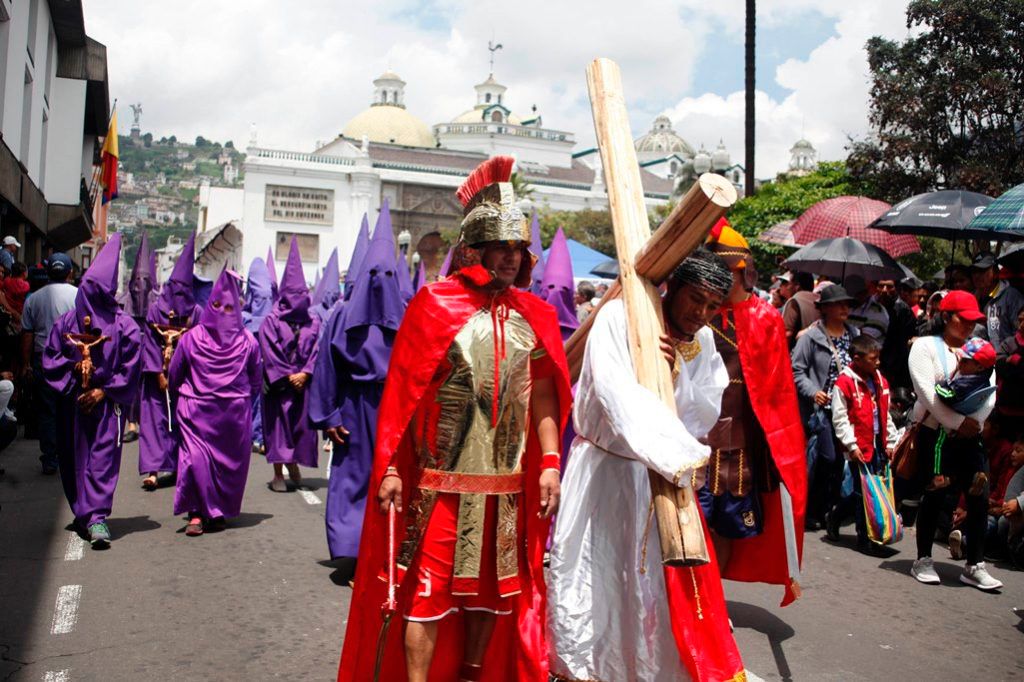 Algunas procesiones como la de Jesús del Gran Poder (foto) regresarán a las calles este año.