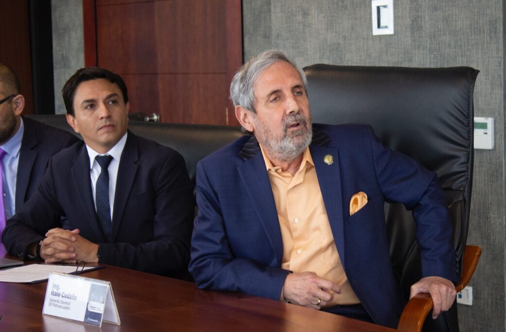 Ecuador y Petrochina se reunieron para renegociar preventas petroleras