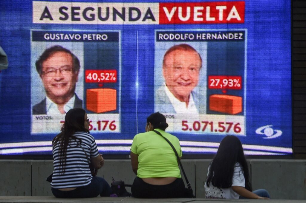El candidato Hernández dice que duplicará sus votos para la segunda vuelta en Colombia
