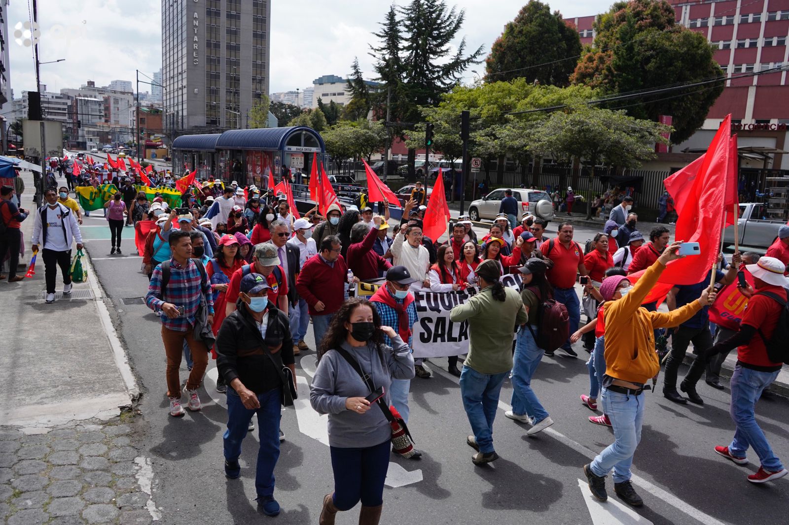 La UNE Esmeraldas marchó nuevamente por sus derechos