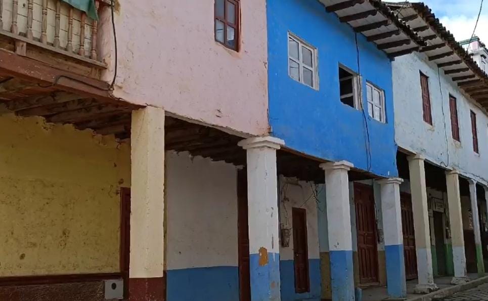 192 casas en Chuquiribamba en mal estado sin poder ser intervenidas