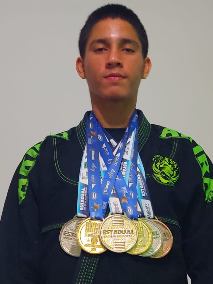 Joven quevedeño se destaca en torneo Sudamericano