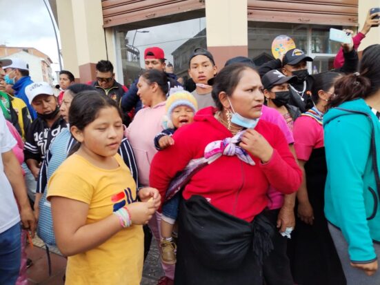 Un fallecido tras disturbios en Loja entre vendedores informales y Policía Municipal