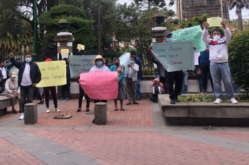 Representantes de Picaihua y Pishilata durante el plantón.