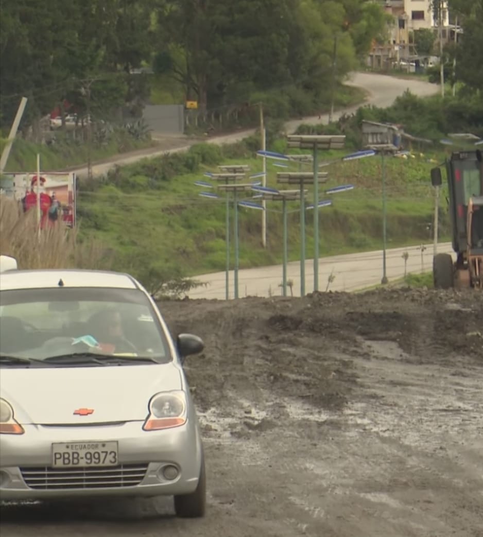 Cuatro puntos críticos del Paso Lateral de Loja deben mejorarse