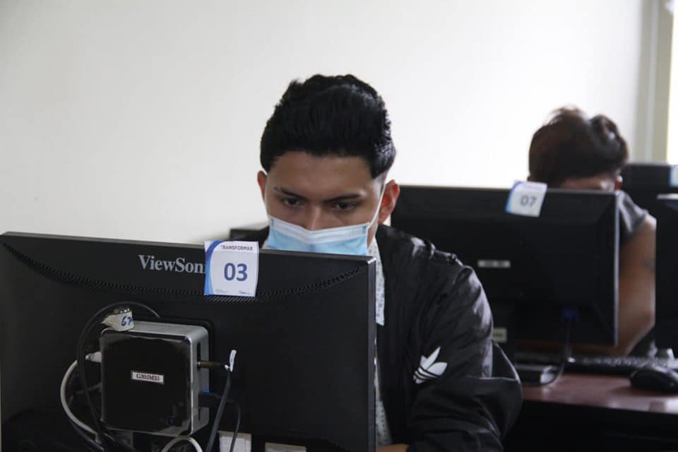 La Senescyt habilita otro ‘chance’ para postular a la universidad