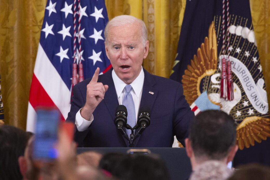 Joe Biden anunció que responderá si Tribunal Supremo penaliza el aborto