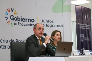 Inversores extranjeros para Ecuador «en espera» por juicio político a Lasso