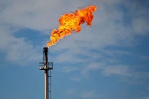 Ecuador en el puesto 22 entre los 30 países que más queman gas asociado a la actividad petrolera