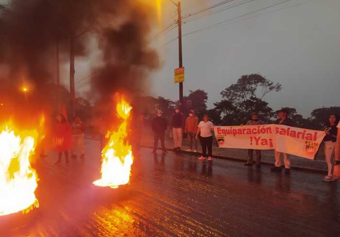 PANORAMA. Quemaron llantas en señal de protesta.