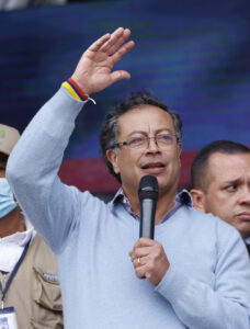 El Partido Conservador de Colombia confirma su apoyo al Gobierno de Petro