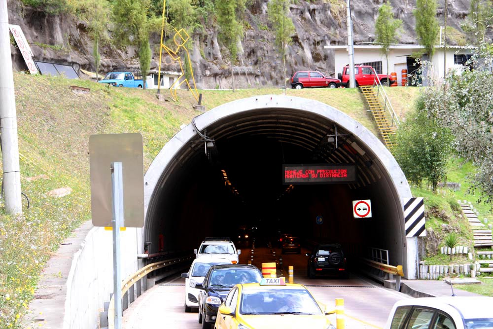 Desde el 3 de mayo se activará el contraflujo en el túnel Guayasamín