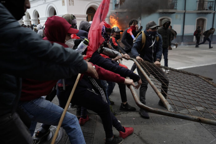 Las protestas fueron violentas en la capital.