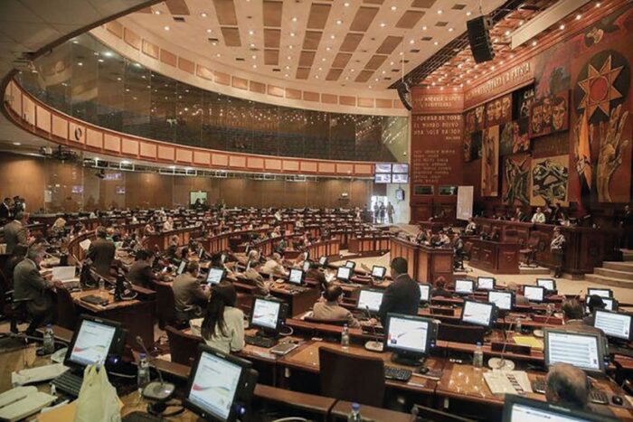 FUNCIÓN. El debate sobre la posible destitución del presidente Guillermo Lasso debe darse en el Pleno de la Asamblea Nacional.