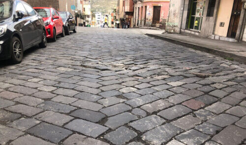 12 calles patrimoniales sin mantenimiento en Ambato
