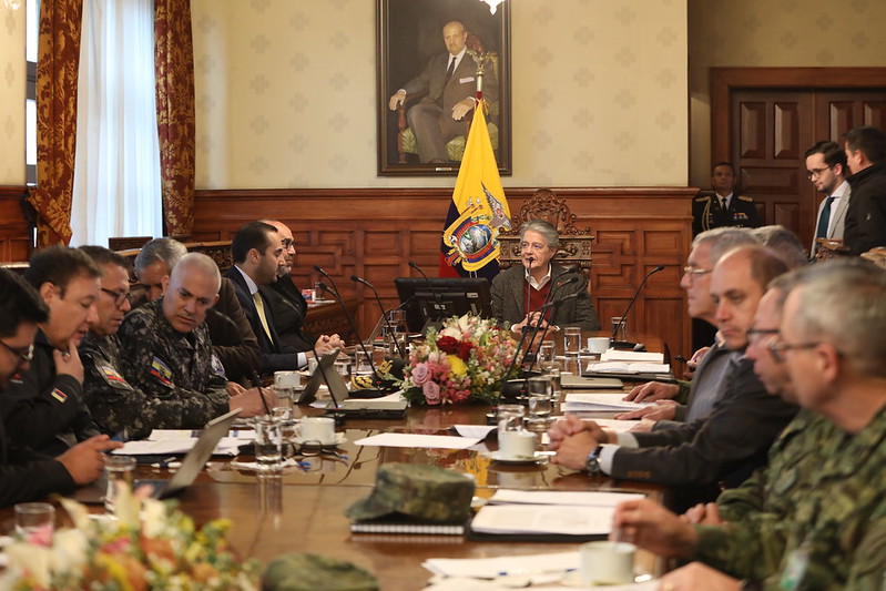 El presidente Guillermo Lasso, presidió el viernes un gabinete de seguridad.