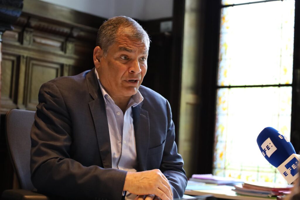 Abogados de Correa creen que Bélgica rechazará la extradición a Ecuador