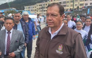 «No vamos a permitir que destruyan Quito»: Santiago Guarderas
