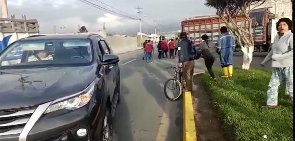 Un fiscal fue retenido en Cotopaxi, mientras Leonidas Iza interpone habeas corpus