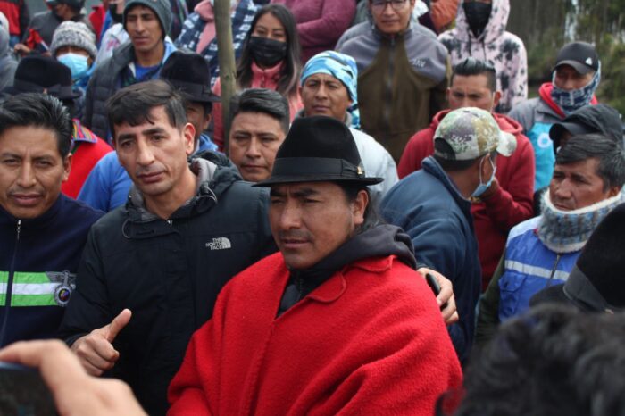 TERRITORIO. Leonidas Iza, presidente de la Conaie, reunido con las bases del movimiento indígenas.