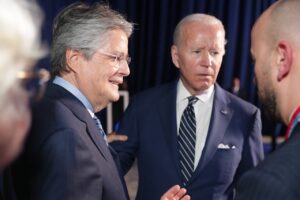 Lasso pide ayuda a Biden en materia de seguridad
