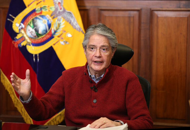 Guillermo Lasso acusa a UNES de intentar “asaltar la democracia y de aprovecharse del caos para destruir la institucionalidad del Ecuador”.   