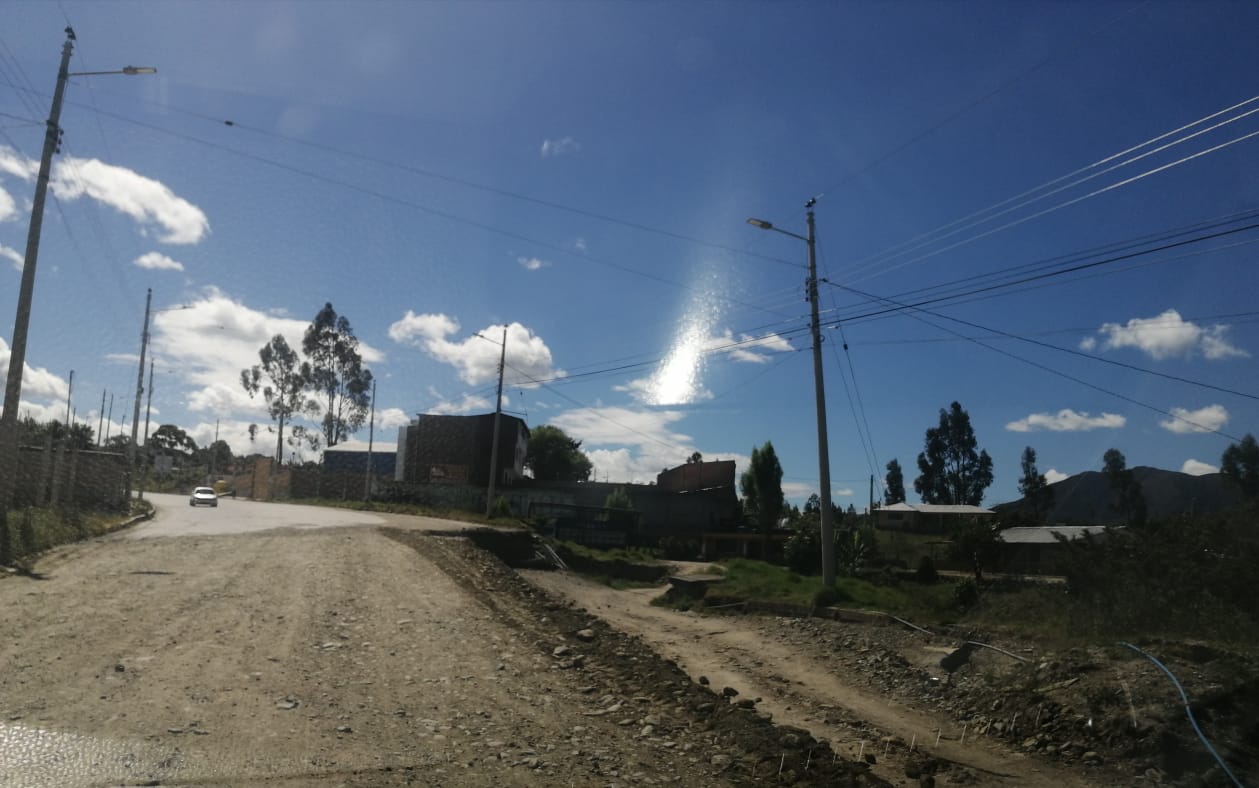 Intransitable vialidad al ingreso a la ciudad