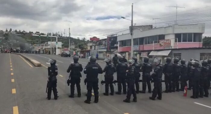 Bloqueos. 15 días de cierre cumplen las principales vías de ingreso y salida.