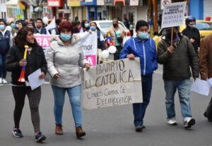 Varios barrios de la ciudad mostraron su rechazo a la inseguridad.