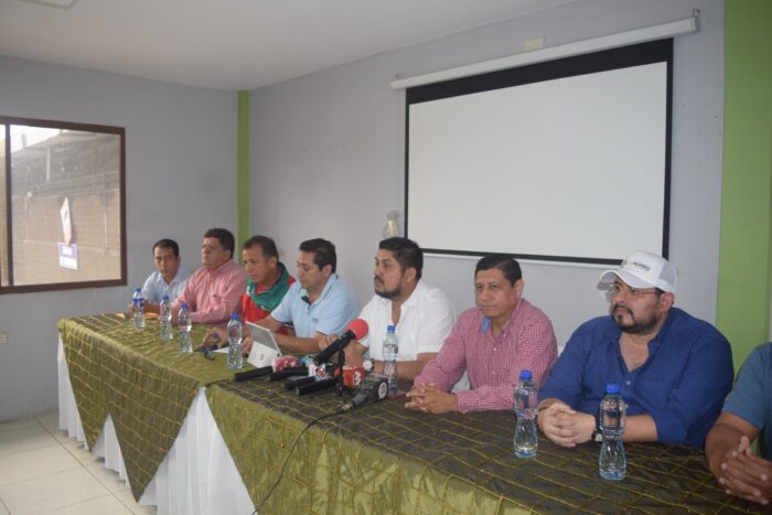 Movimientos políticos conforman coalición provincial