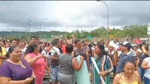 Pueblo de Tachina exige seguridad y docentes