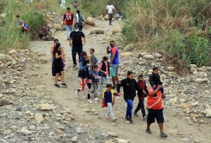 Opositores a Maduro saludan las nuevas políticas migratorias de Ecuador para venezolanos