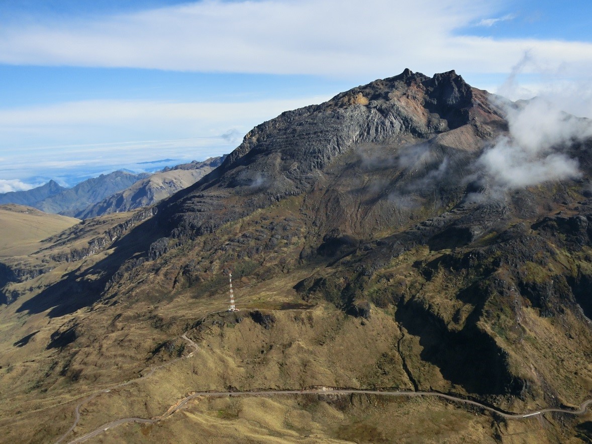 Enjambre sísmico en las cercanías al volcán Chiles