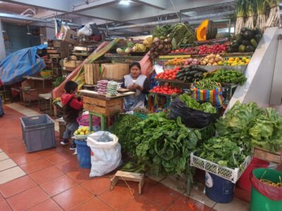Comerciantes venden con temor en los mercados de Ambato