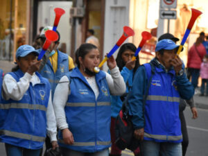 Vigilantes seguros se unieron a la marcha y aseguraron que en todas las calles evidencian la inseguridad.