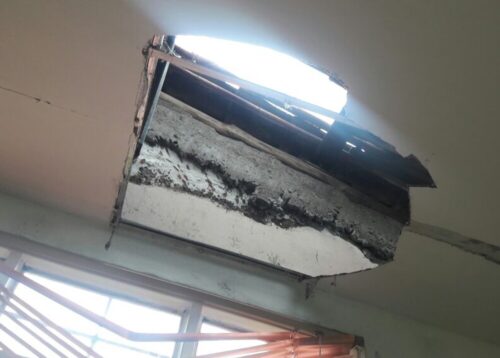 Hacen un hueco en el techo para entrar a robar en un local al sur de Ambato